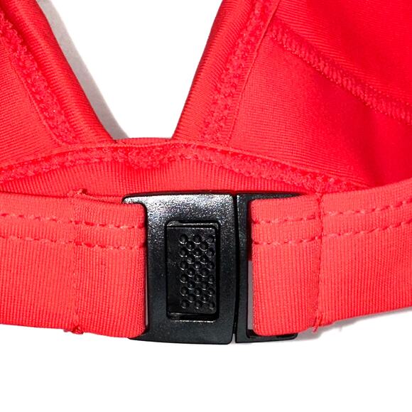Triangl Gigi Crochet Neoprene Red Bikini Top Size Small - Picture 7 of 9